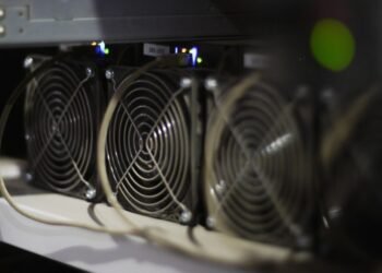Растет ли спрос на майнинговое оборудование?