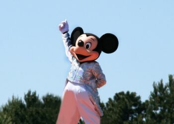 Disney распустил команду метавселенной: 50 человек уволены из-за сокращений