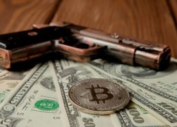 Четверо тайских иммиграционных офицеров украли у бизнесмена из Китая $30 000 в USDT