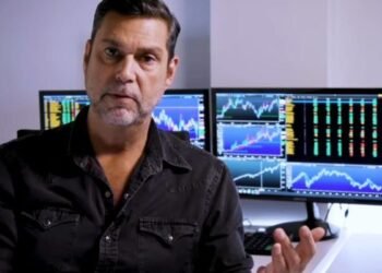 Рауль Пал: Цена биткоина развивается по сценарию 2017 года