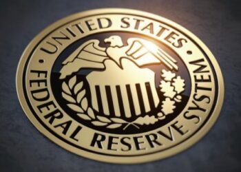 Председатель ФРС: Банкам можно вести дела с криптосектором