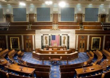 Крупнейшие криптокомпании призвали Палату представителей принять законопроект CLARITY. Что это значит для Биткоина?