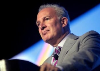 Питер Шифф: Биткоин не выиграет от слабости доллара