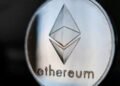 Аналитики рассказали о рисках падения цены Ethereum