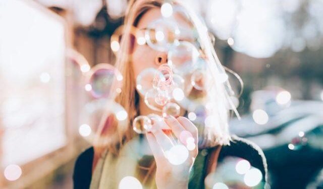 Экономист: Финансовый пузырь скоро лопнет