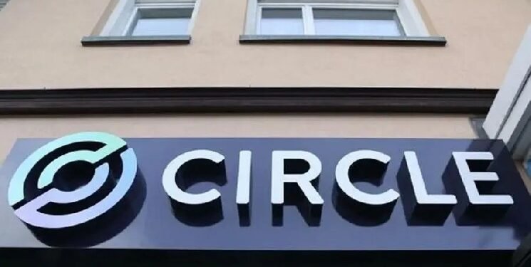 ZachXBT раскритиковал Circle за необоснованную блокировку кошельков