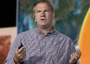 Ветеран криптографии Ник Сабо обвинил разработчиков Биткоина в халатности