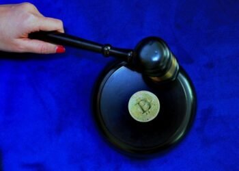 Уоррен требует от MrBeast раскрыть детали криптопроекта для подростков