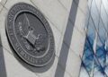 Создателя пирамиды обвинили в криптомошенничестве на $12,3 млн