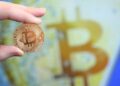 Майнеры не верят в дно биткоина