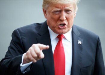 Дональд Трамп назвал Пауэлла «катастрофой для Америки»