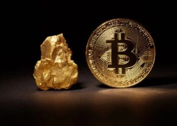 Корреляция между биткоином и золотом достигла очень высокого уровня: что это значит?