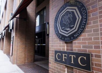 Председатель CFTC Селиг: «Пора действовать» в отношении регулирования криптовалют
